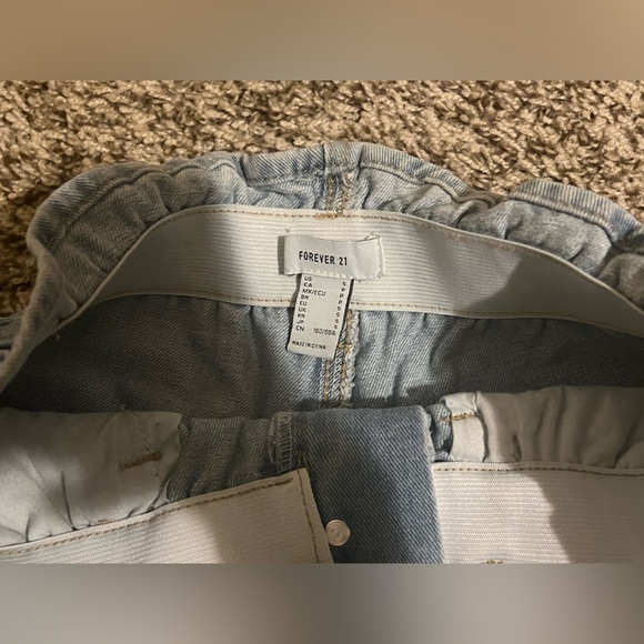 Jean shorts ! - Picture 5 of 8